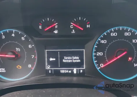 2018 Chevrolet Traverse Ls z USA, uszkodzony, nr VIN 1GNERFKW4JJ200933